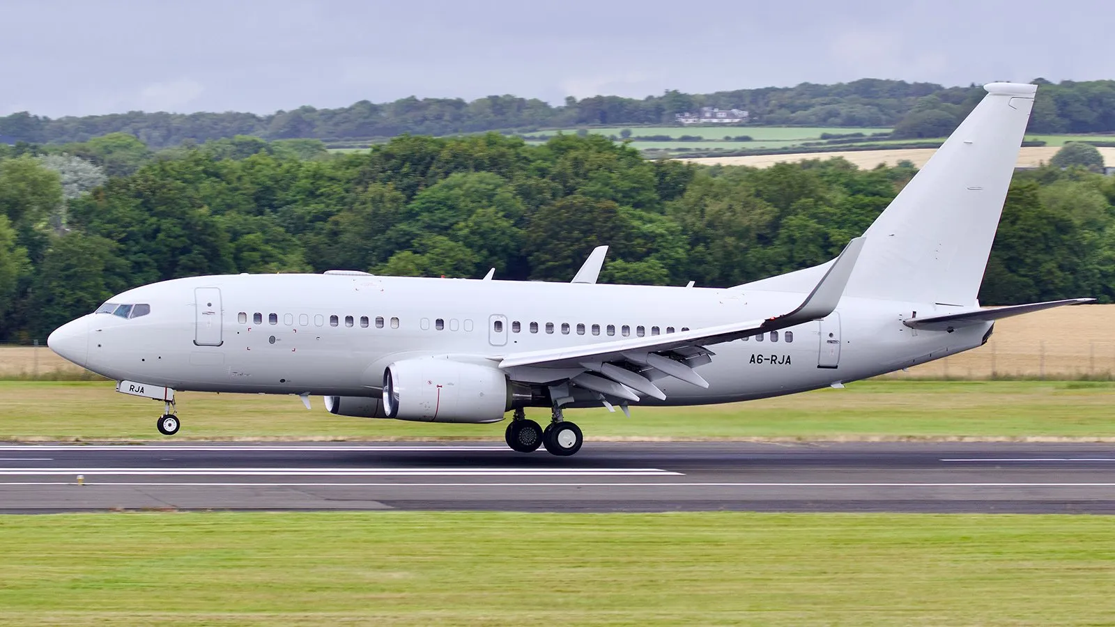 Boeing 737 (A6-RJA) dos Emirados Árabes Unidos (EAU)