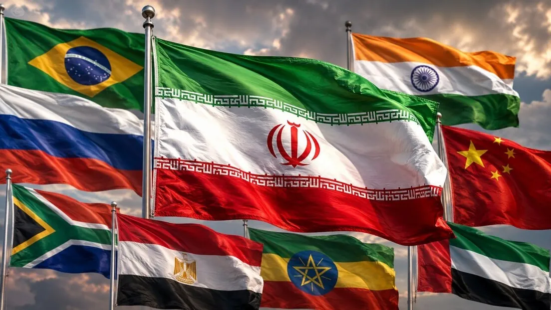 Bandeira do Irã ao lado dos demais países membros do BRICS+
